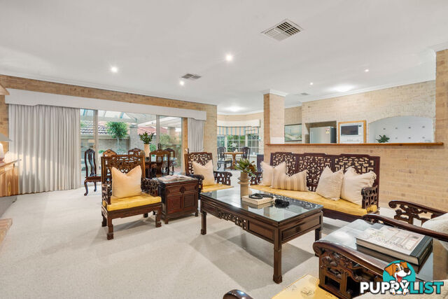 54 Tweeddale Road Applecross WA 6153