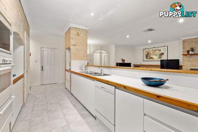 54 Tweeddale Road Applecross WA 6153