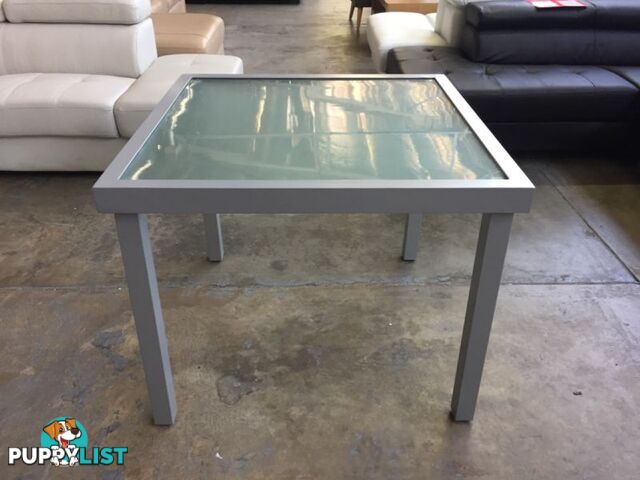 ESPA„A DINING TABLE