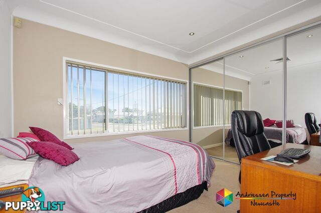 2 Macquarie Street Boolaroo NSW 2284