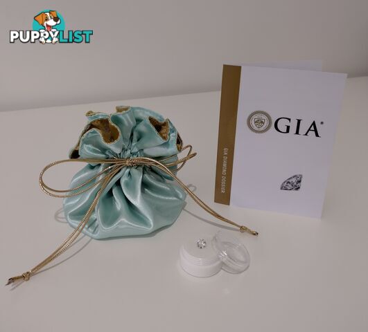 Diamond Natural 0.92ct  VVS1 Brilliant Cut Grade D Certified GIA Certificate