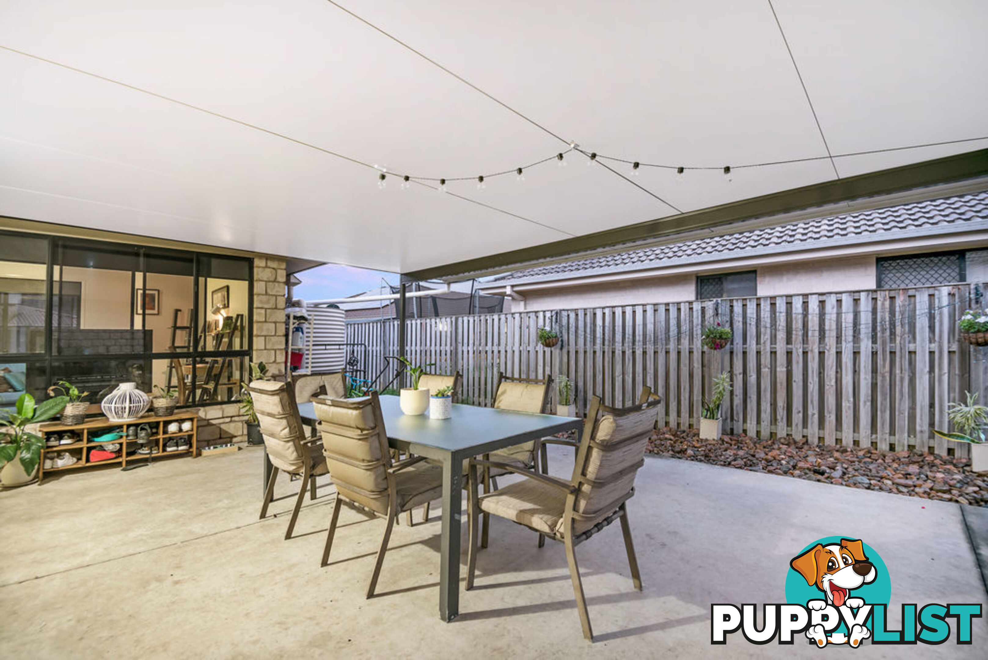 10 Kingair Road UPPER COOMERA QLD 4209