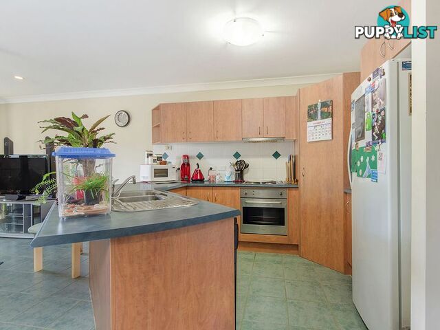 2/18 Dickinson Street UPPER COOMERA QLD 4209