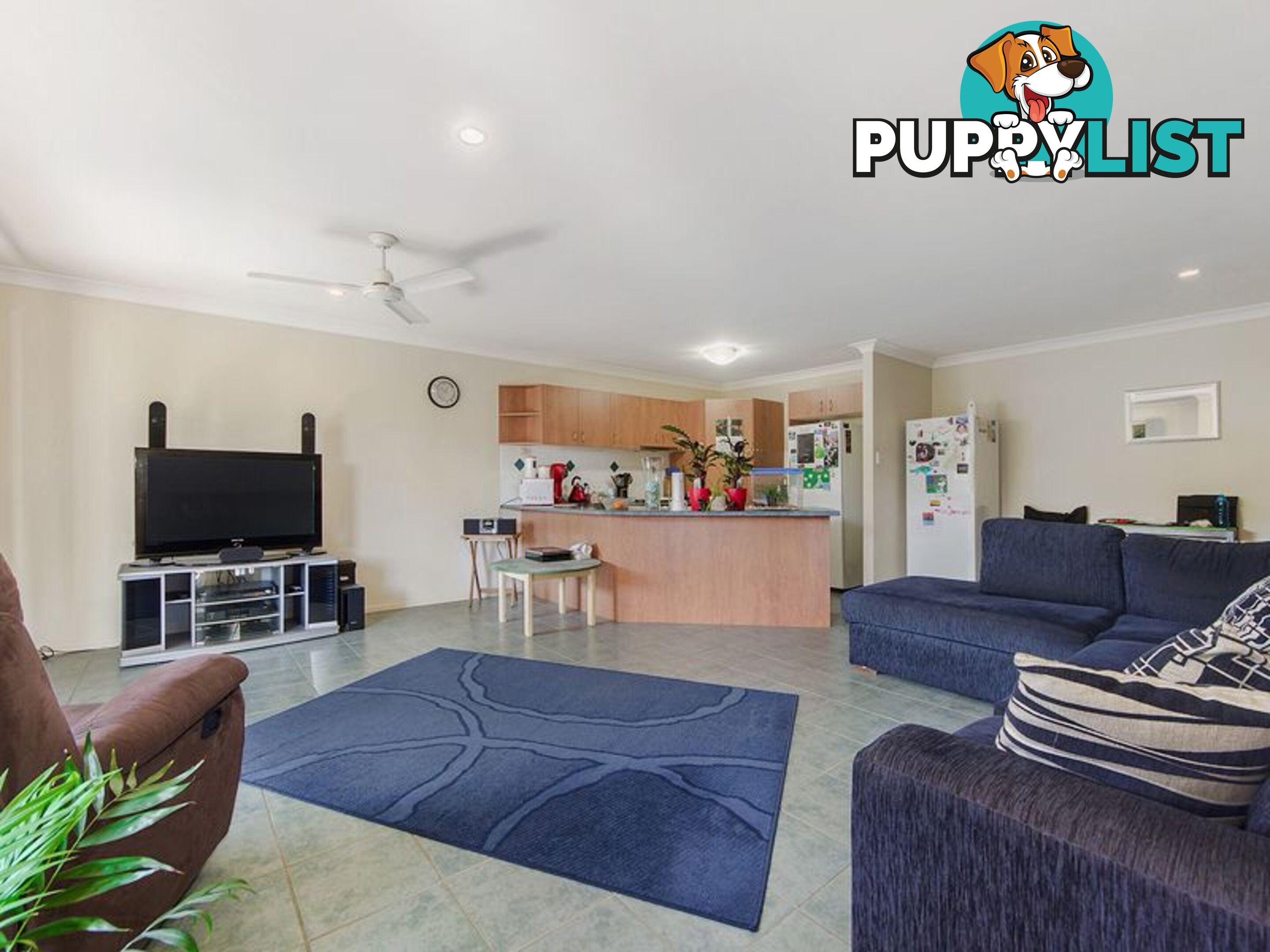 2/18 Dickinson Street UPPER COOMERA QLD 4209