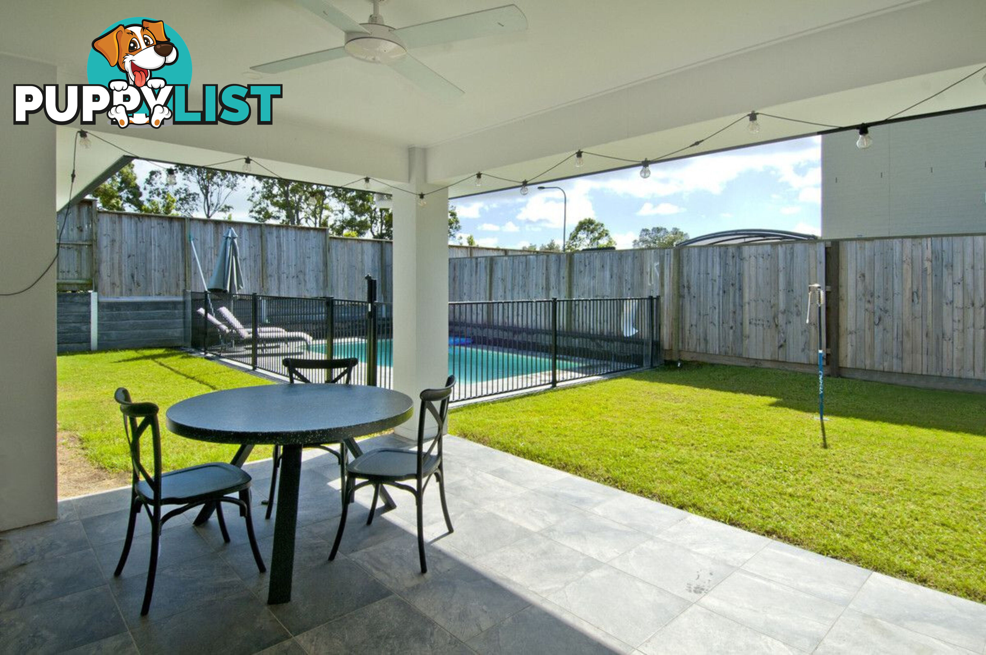 15 Challenger Way COOMERA WATERS QLD 4209