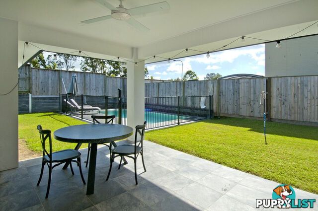 15 Challenger Way COOMERA WATERS QLD 4209