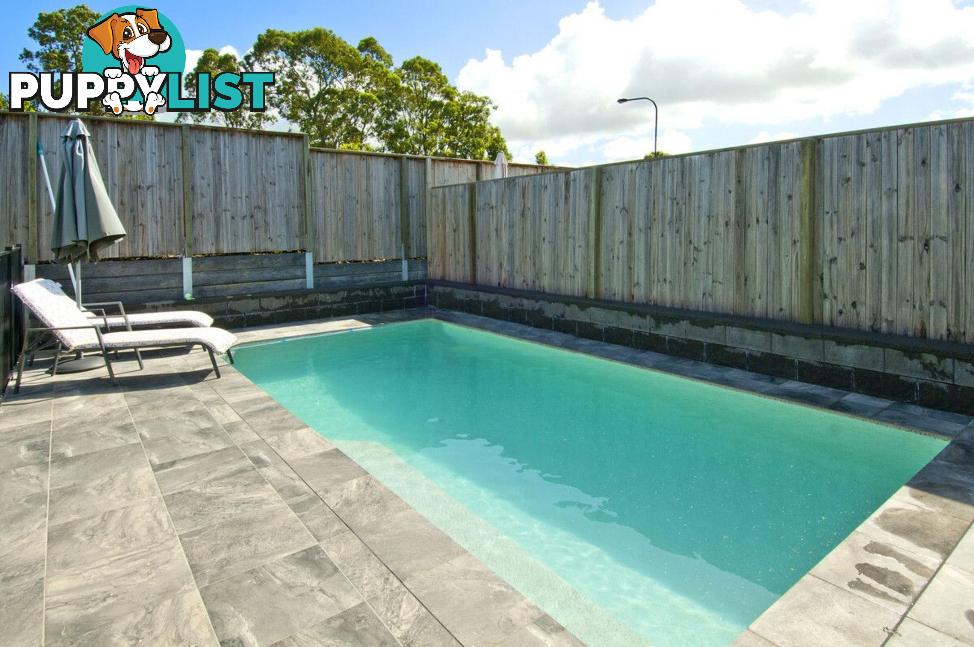 15 Challenger Way COOMERA WATERS QLD 4209