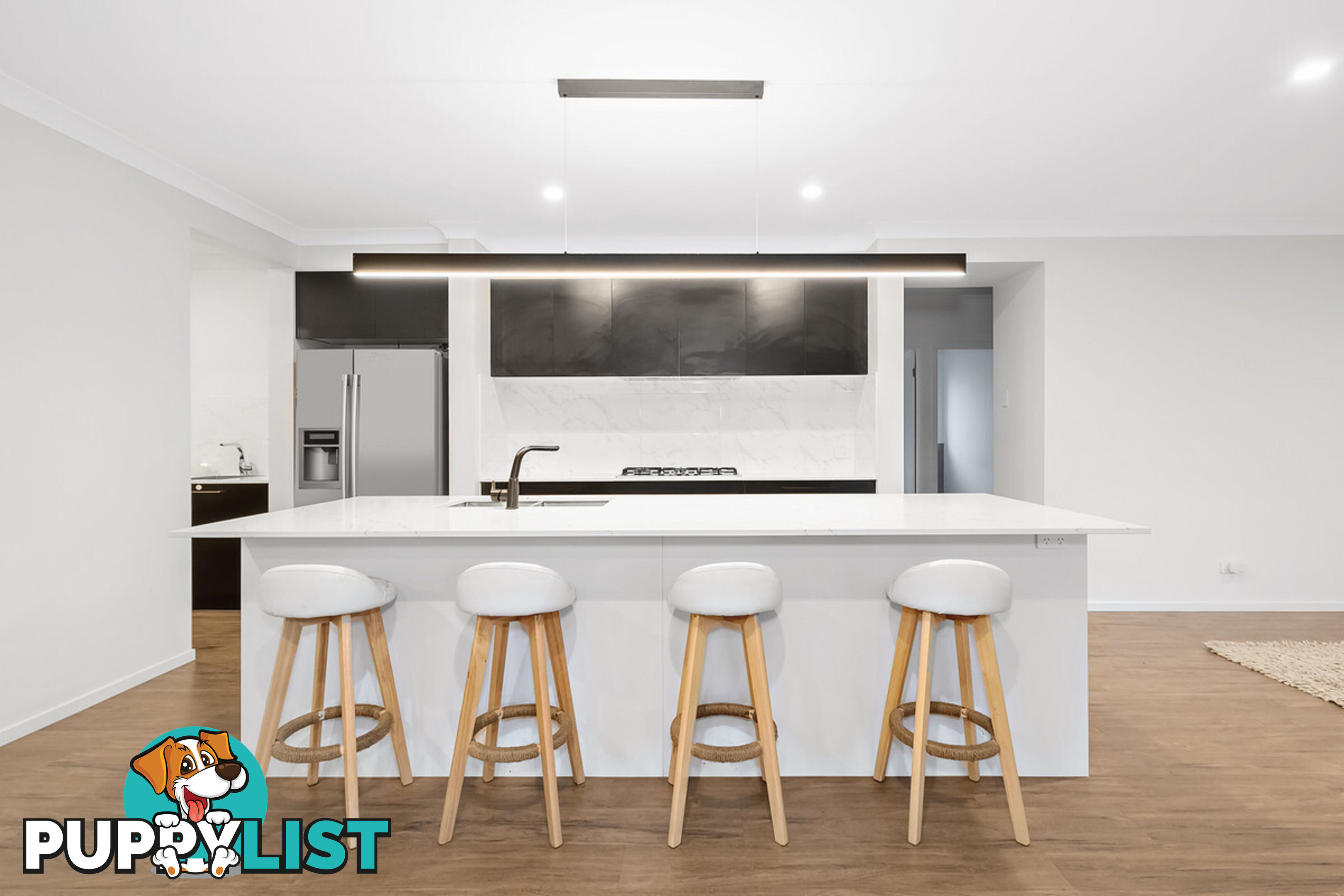 15 Challenger Way COOMERA WATERS QLD 4209