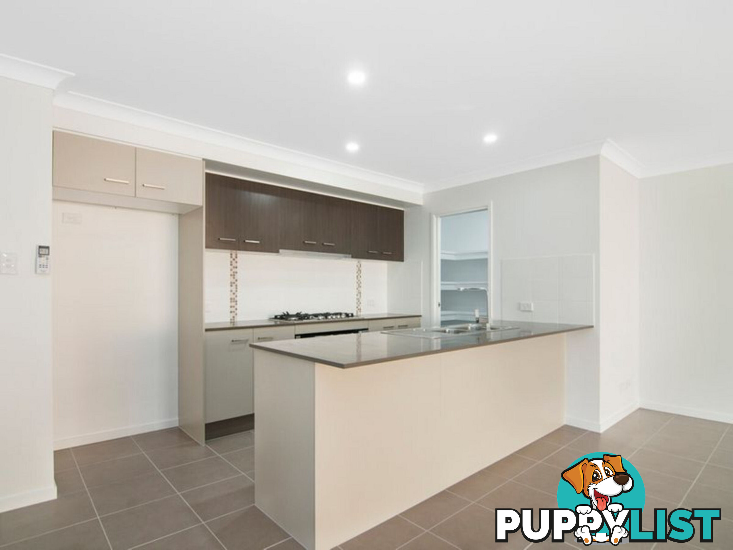 2 Cress Court PIMPAMA QLD 4209