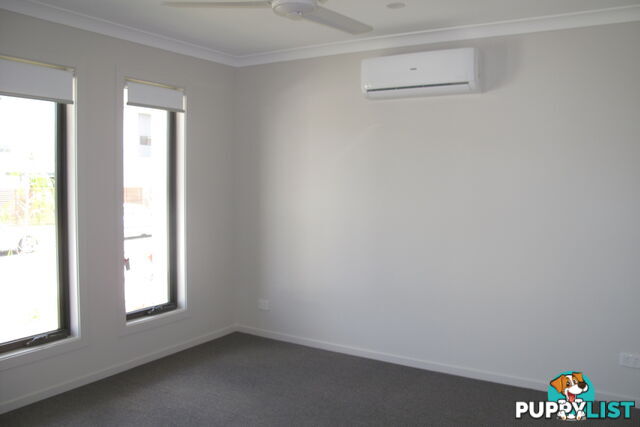 45 Moorinya Circuit PIMPAMA QLD 4209