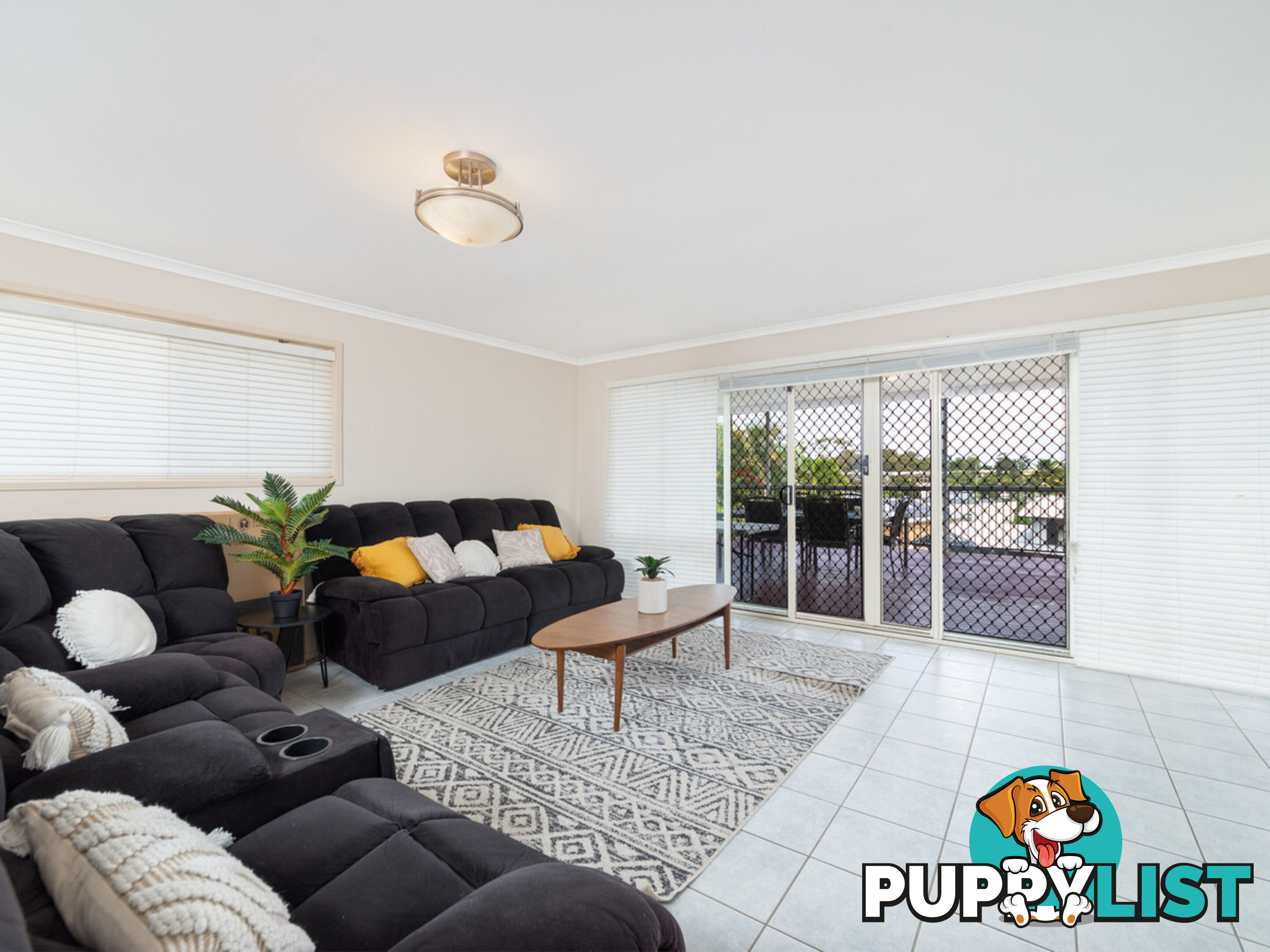 12 Waddiwong Road COOMERA QLD 4209