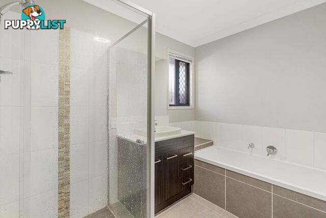 34 Mcpherson Crescent COOMERA QLD 4209