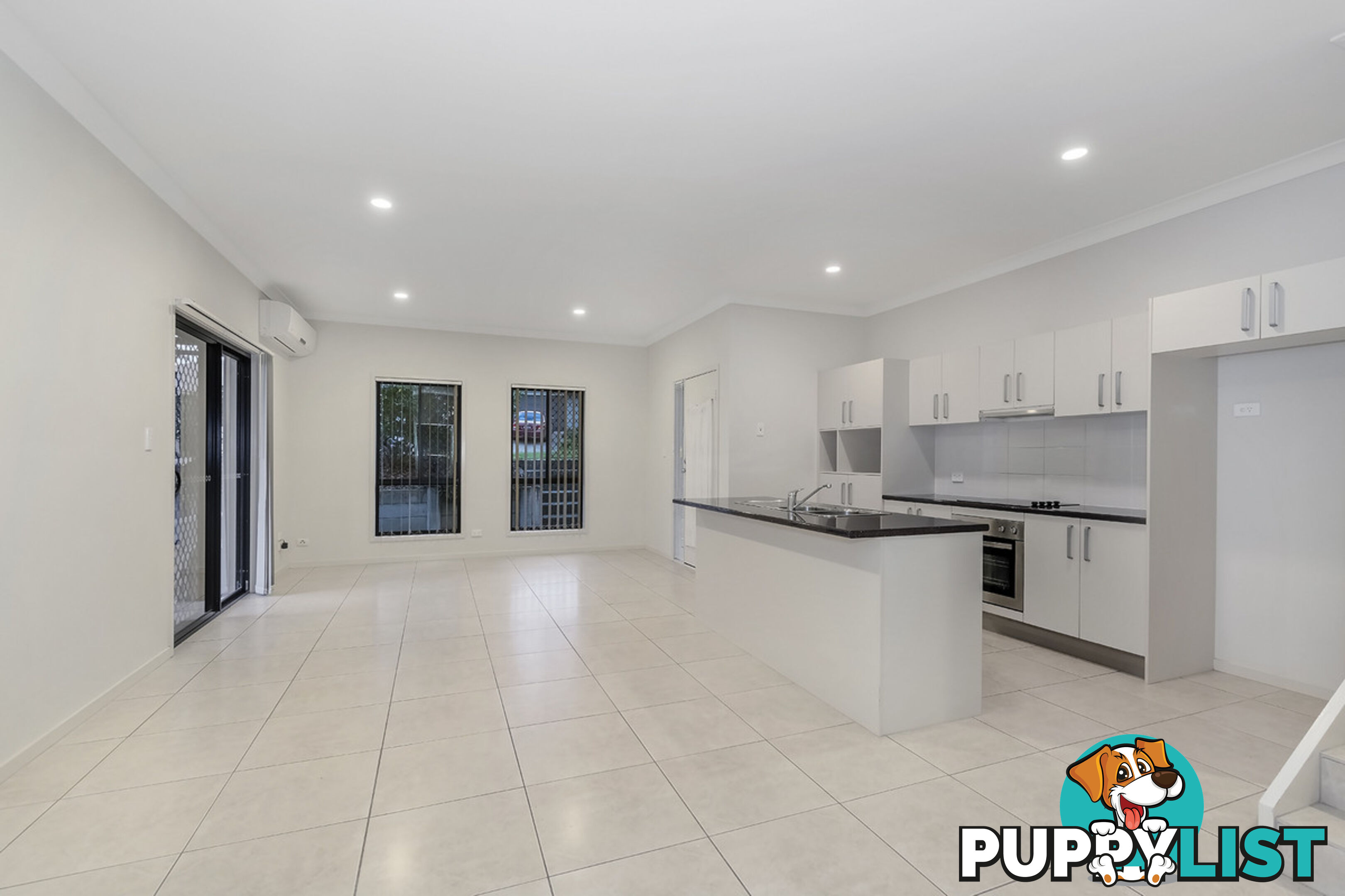 1/29 Filbert Street UPPER COOMERA QLD 4209