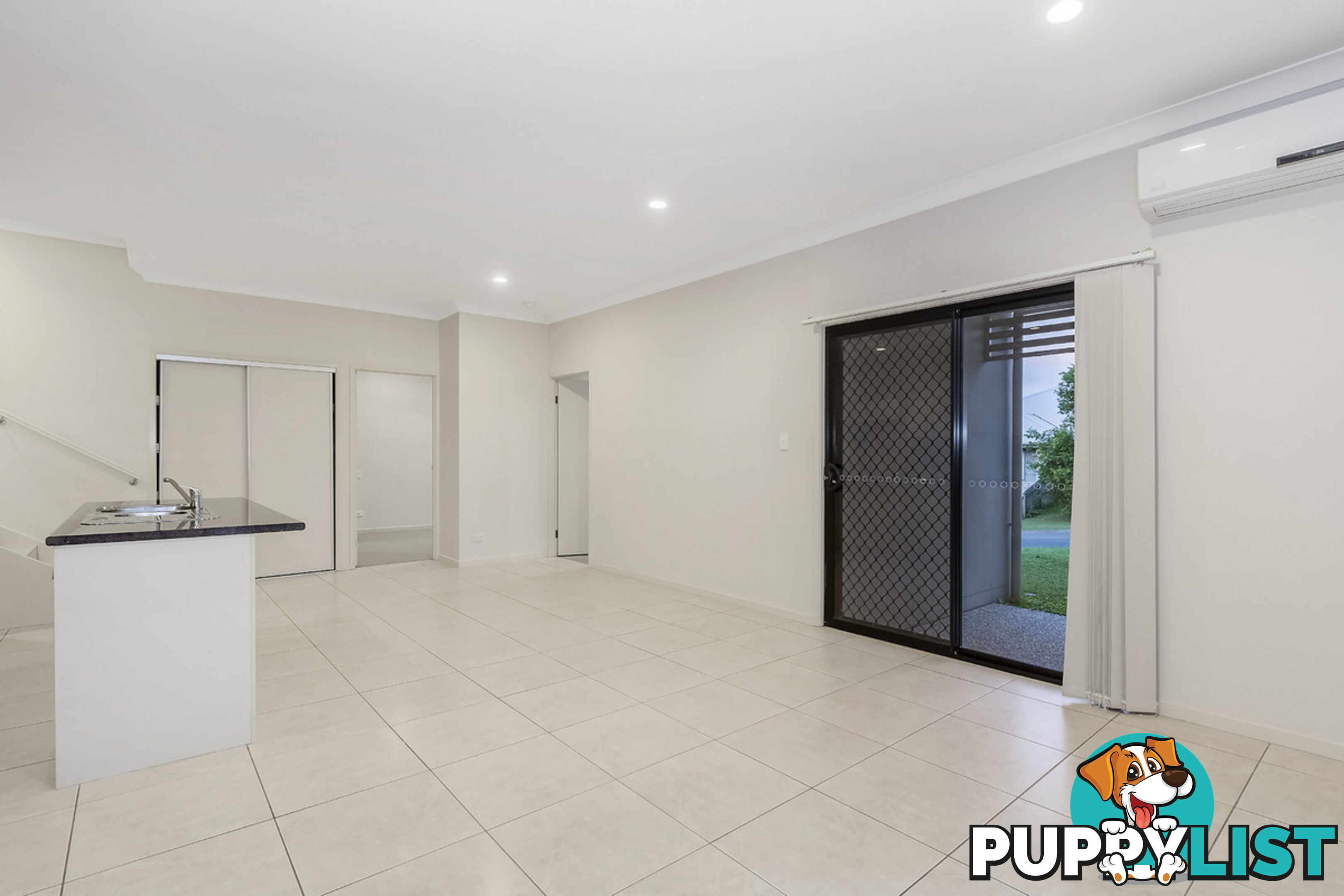 1/29 Filbert Street UPPER COOMERA QLD 4209