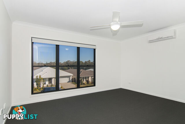 28 Moorinya Circuit PIMPAMA QLD 4209