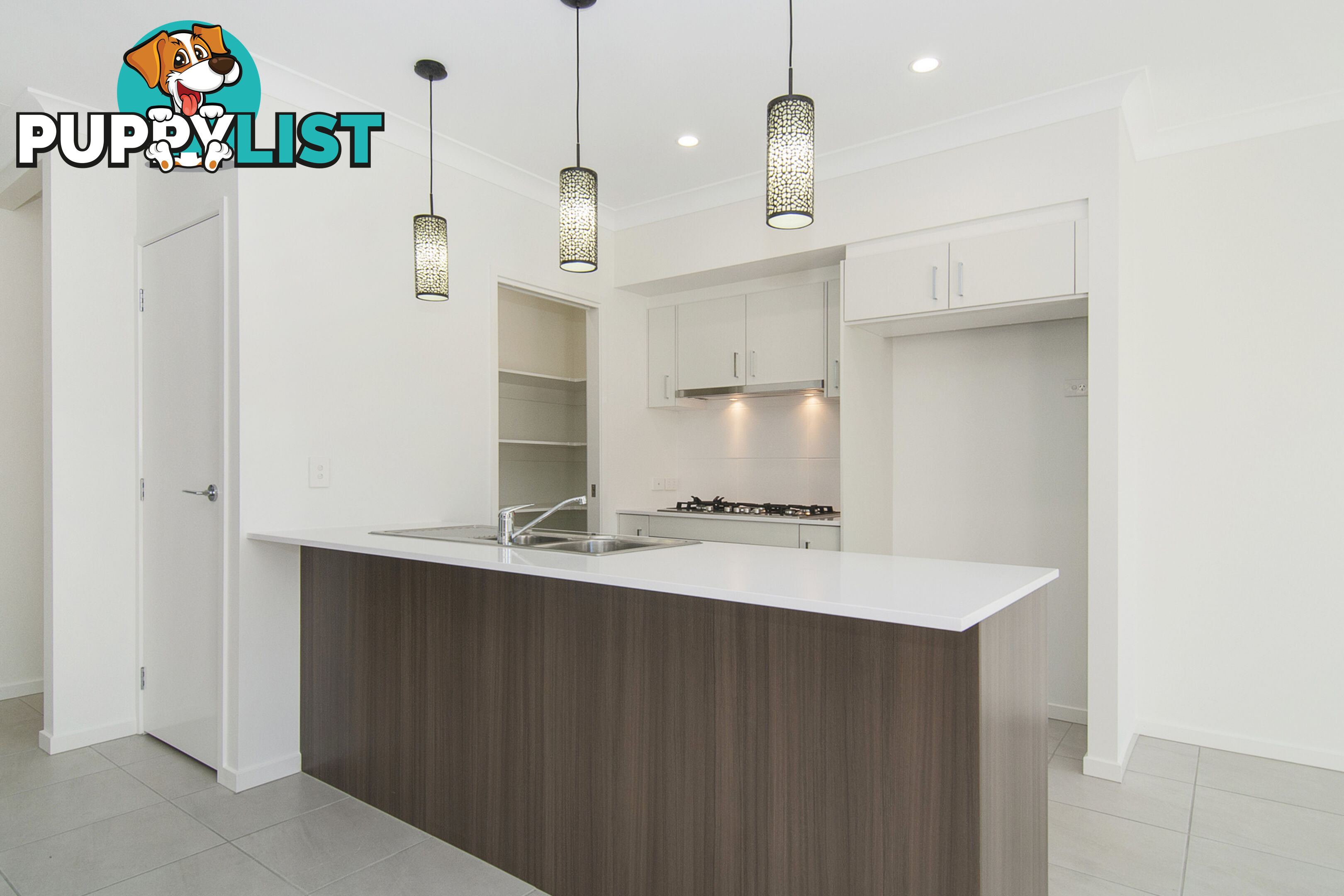 28 Moorinya Circuit PIMPAMA QLD 4209