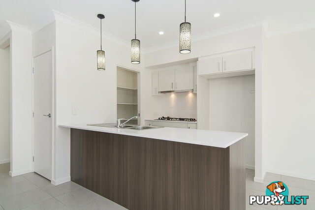 28 Moorinya Circuit PIMPAMA QLD 4209