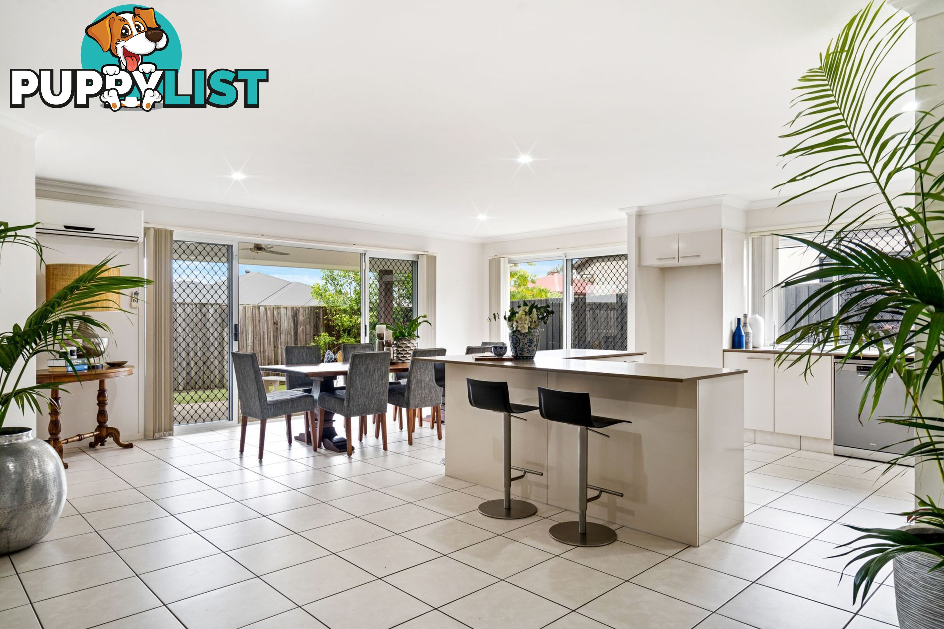 7 Severn Street COOMERA QLD 4209