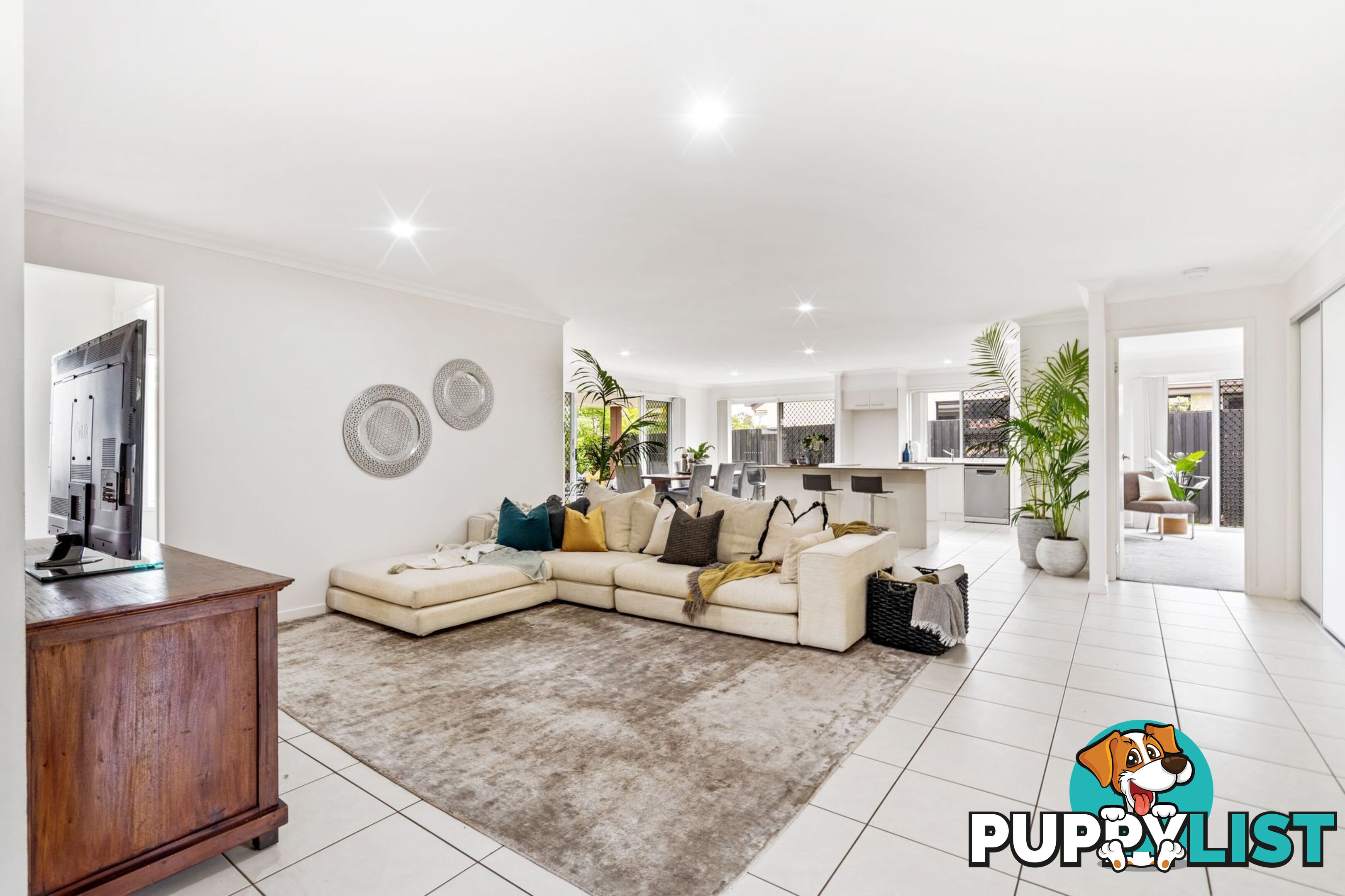 7 Severn Street COOMERA QLD 4209