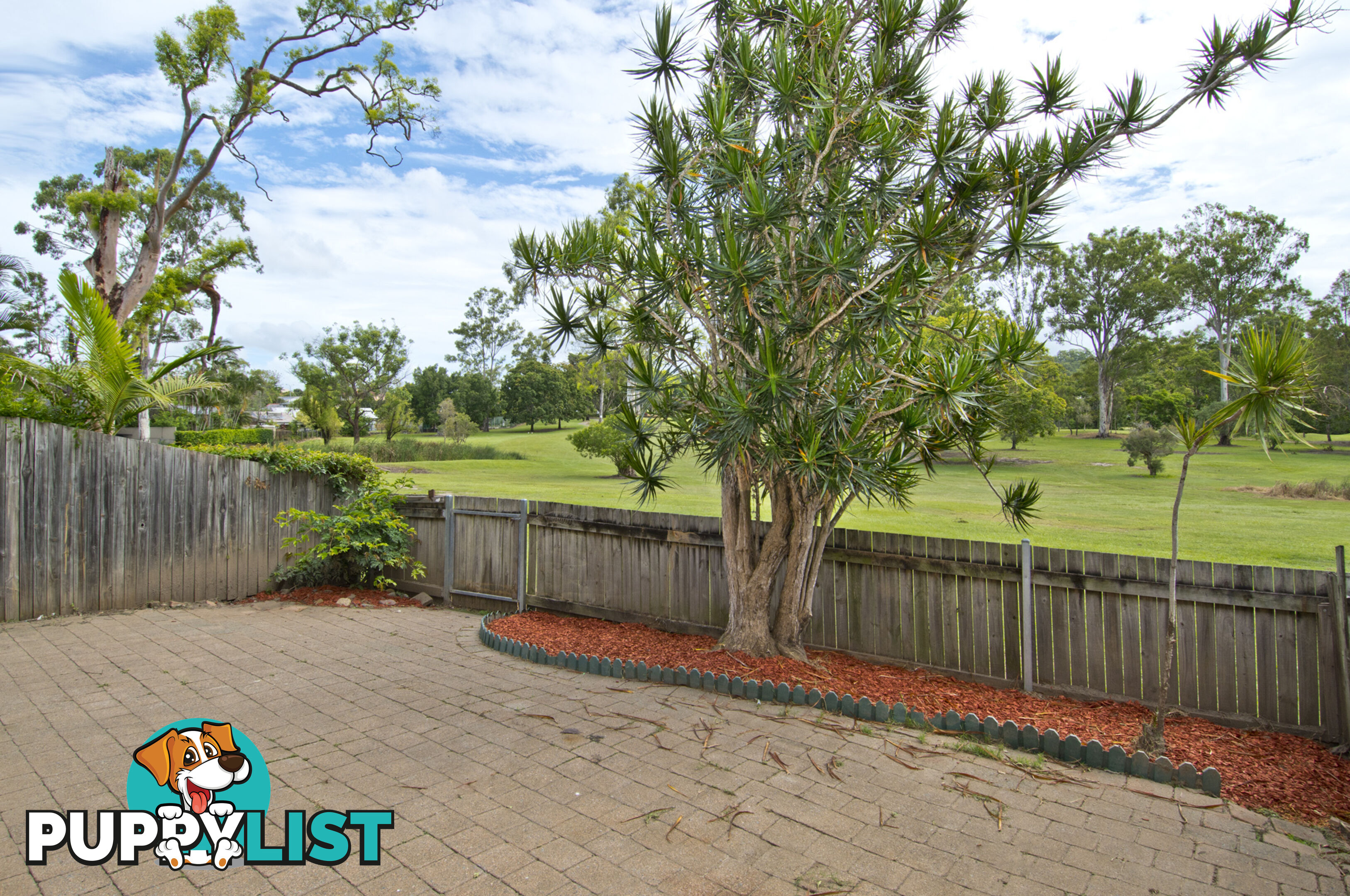 1/30 Stretton Drive HELENSVALE QLD 4212