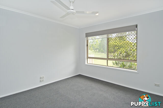 1/30 Stretton Drive HELENSVALE QLD 4212