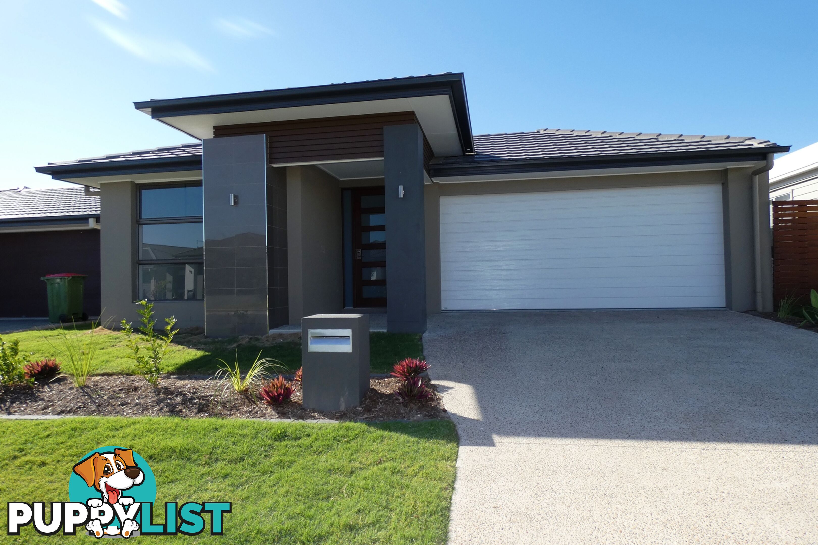 12 Lindeman Circuit PIMPAMA QLD 4209