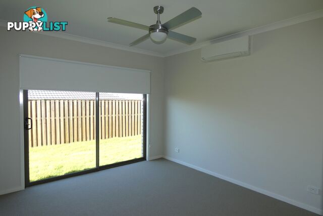 12 Lindeman Circuit PIMPAMA QLD 4209