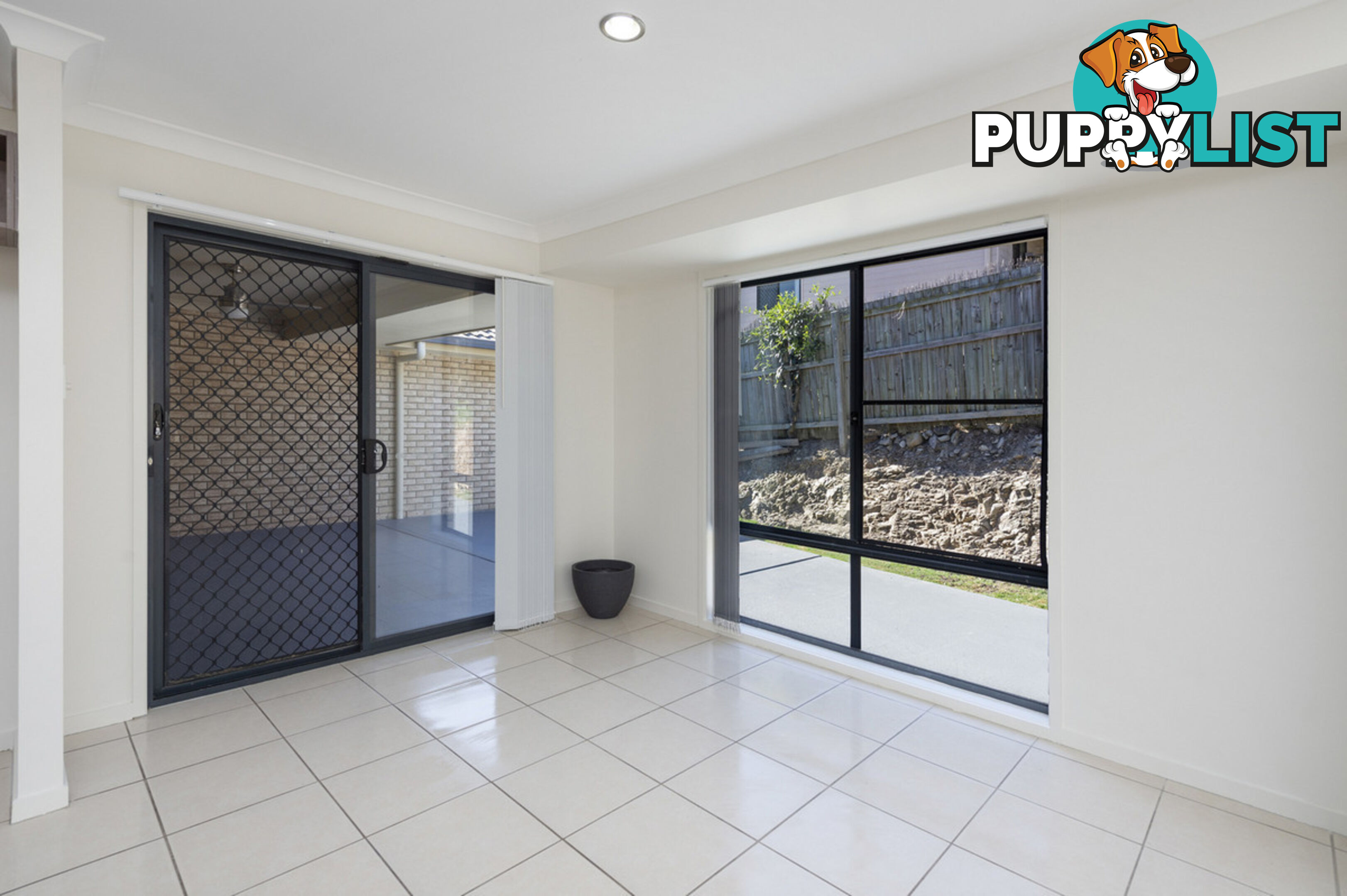 18 Emily Street ORMEAU QLD 4208