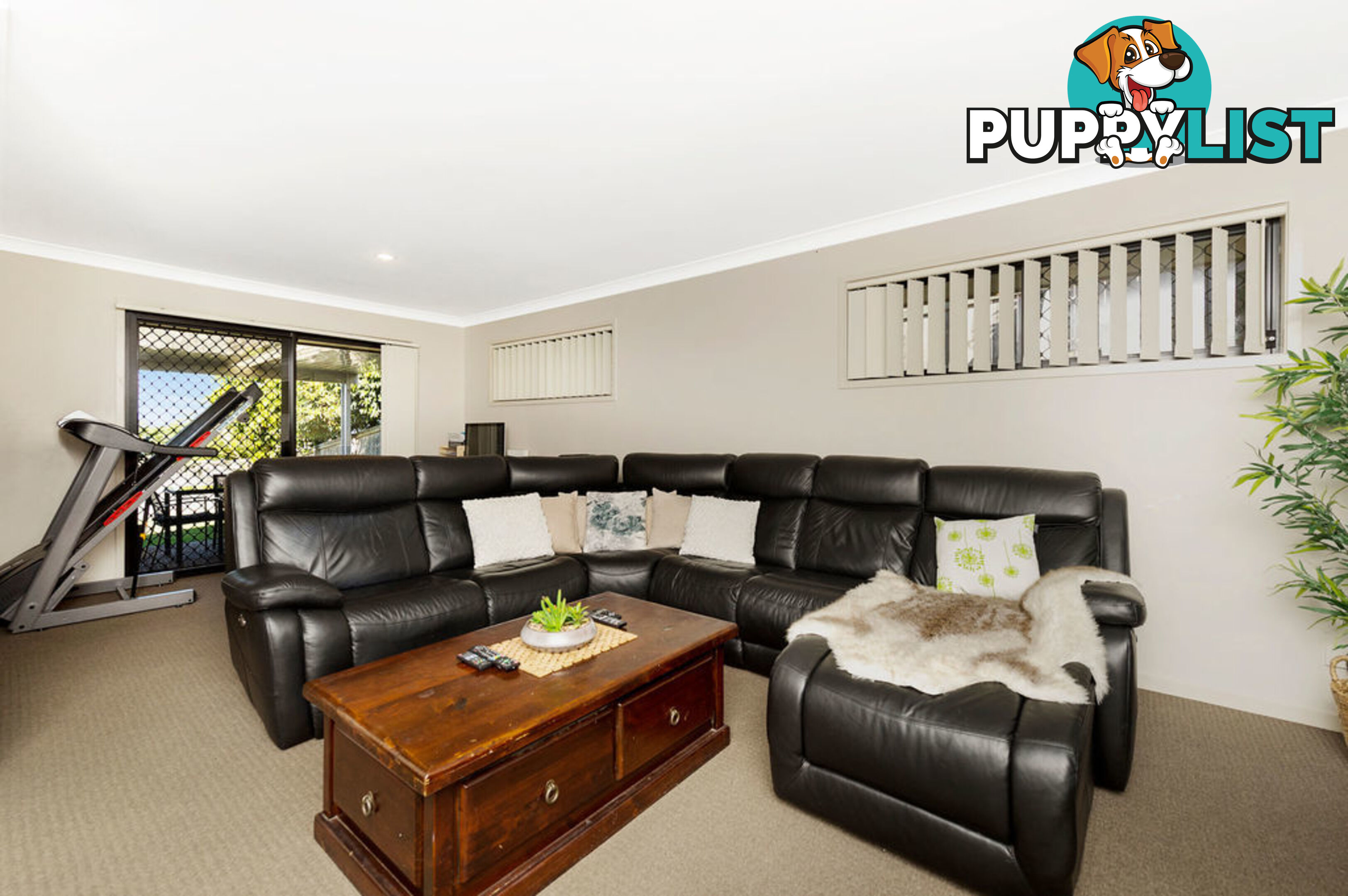 22 Currawong Crescent UPPER COOMERA QLD 4209