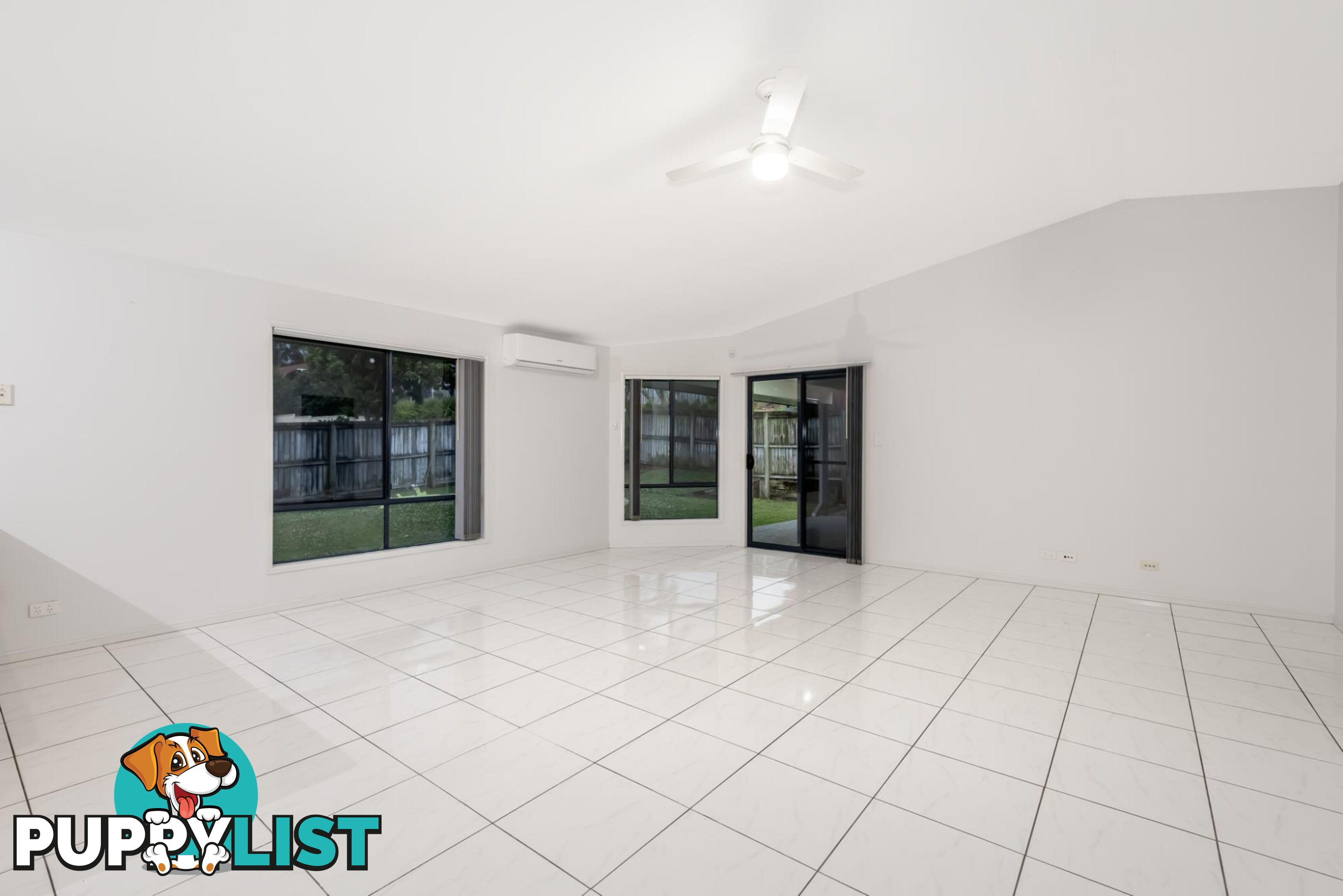 8 Glasswing Drive UPPER COOMERA QLD 4209