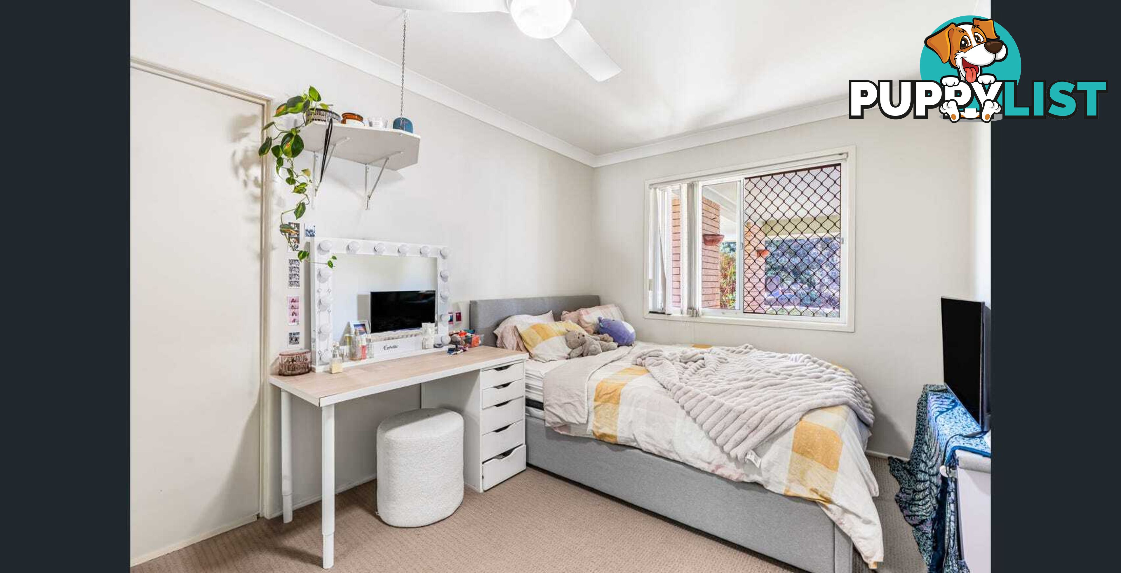 2 Park Avenue BROADBEACH WATERS QLD 4218
