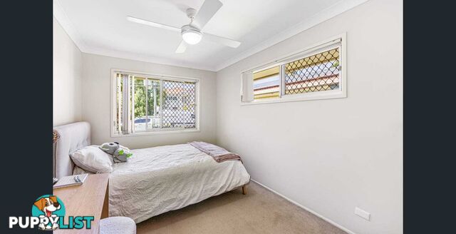 2 Park Avenue BROADBEACH WATERS QLD 4218