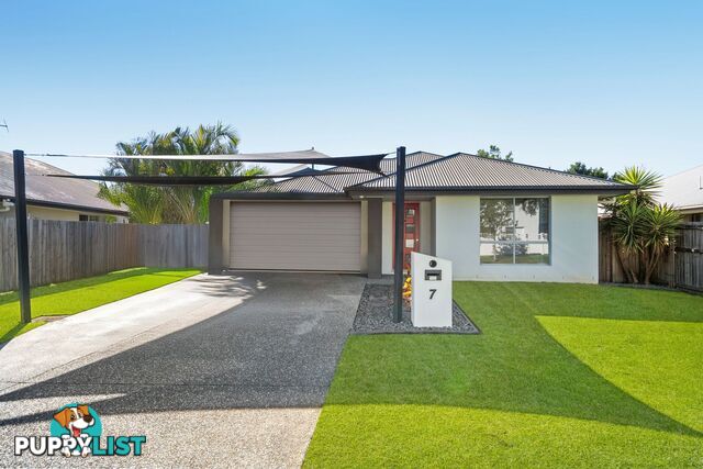 7 Benjamin Street PIMPAMA QLD 4209