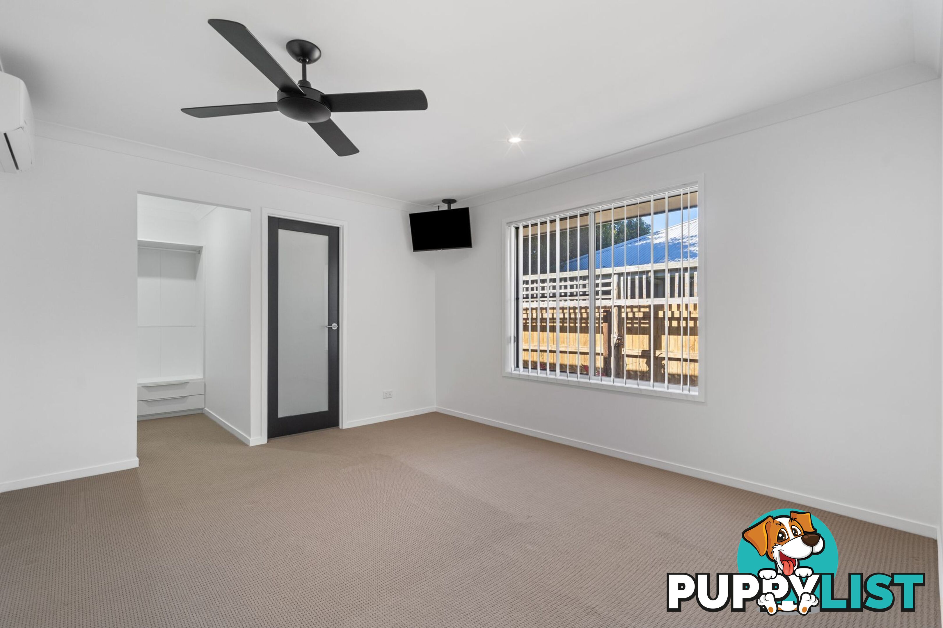 7 Benjamin Street PIMPAMA QLD 4209