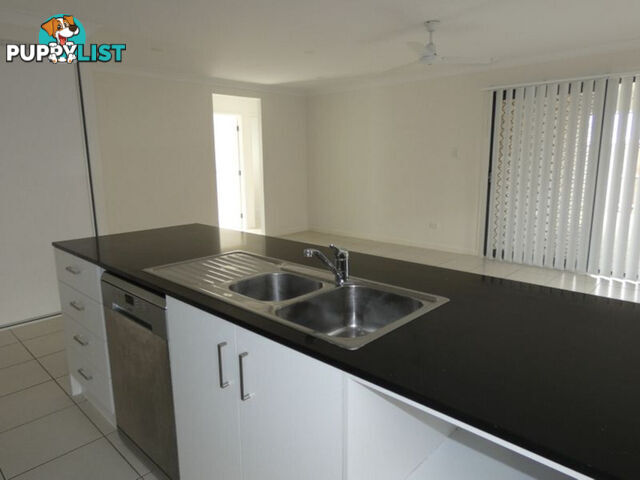 12 Ferngrove Street PIMPAMA QLD 4209