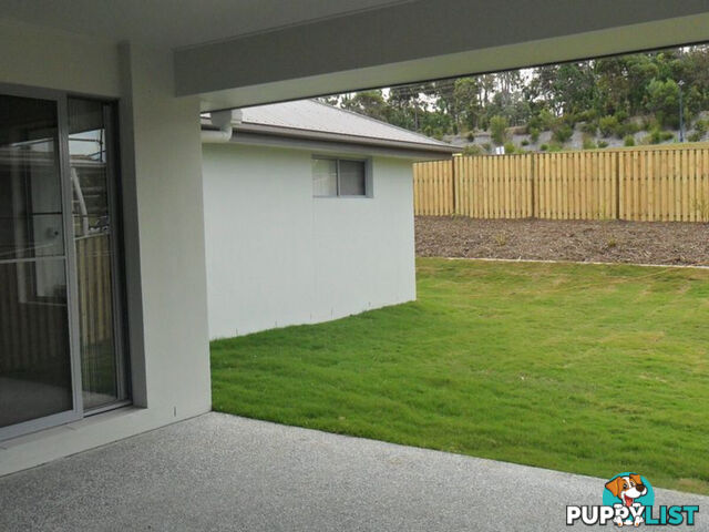 6 Benecia Avenue COOMERA WATERS QLD 4209