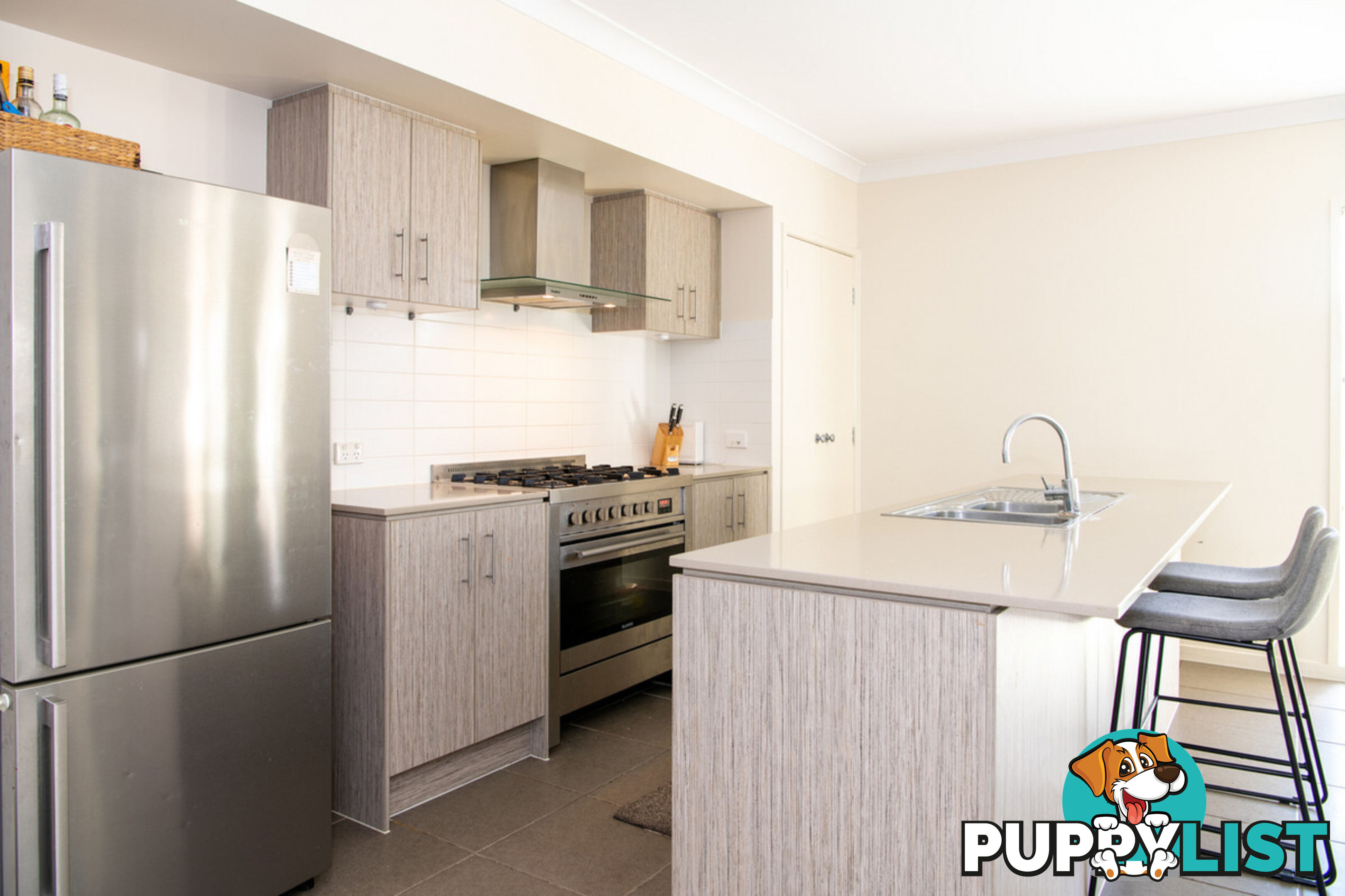 17 Severn Street COOMERA QLD 4209