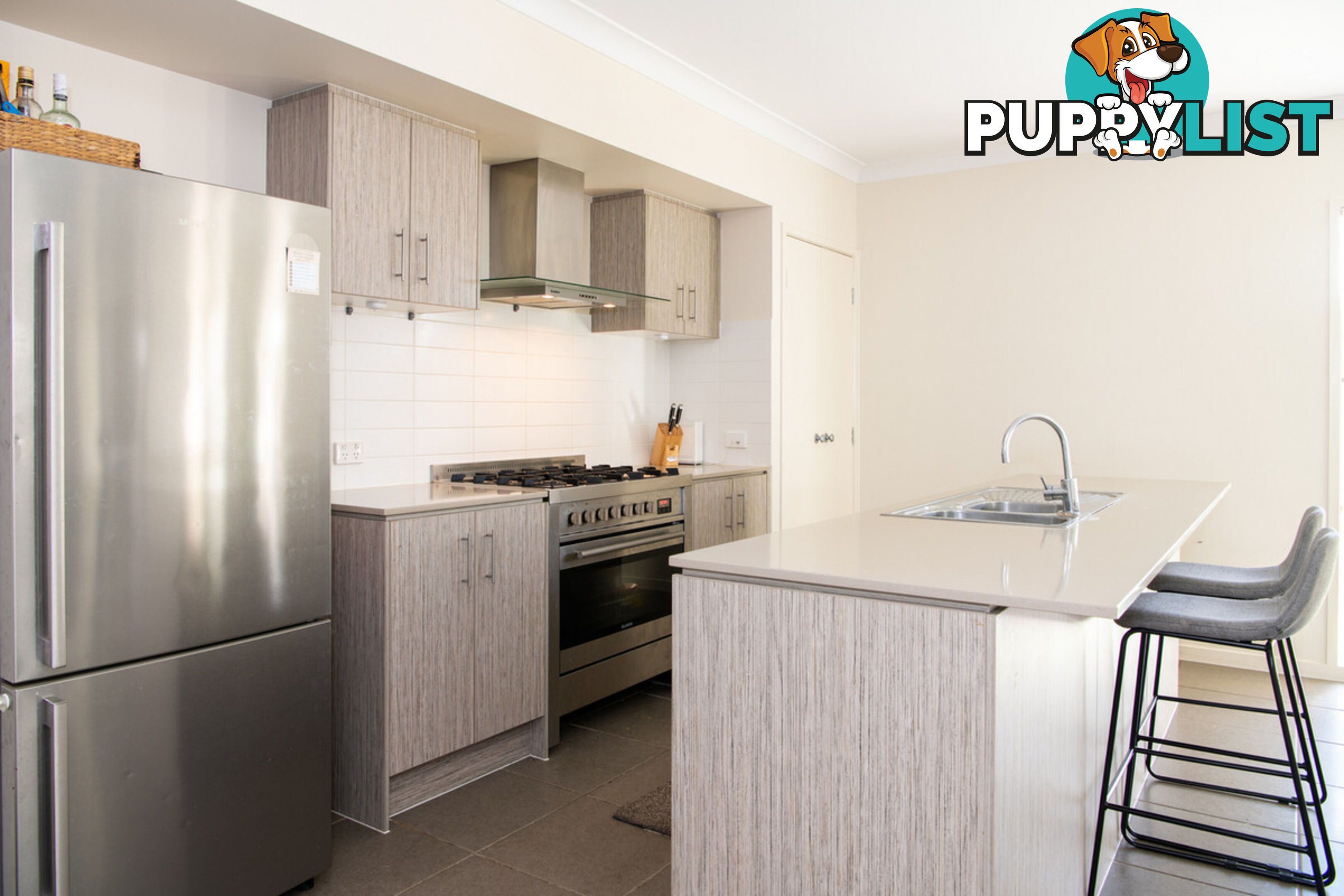 17 Severn Street COOMERA QLD 4209