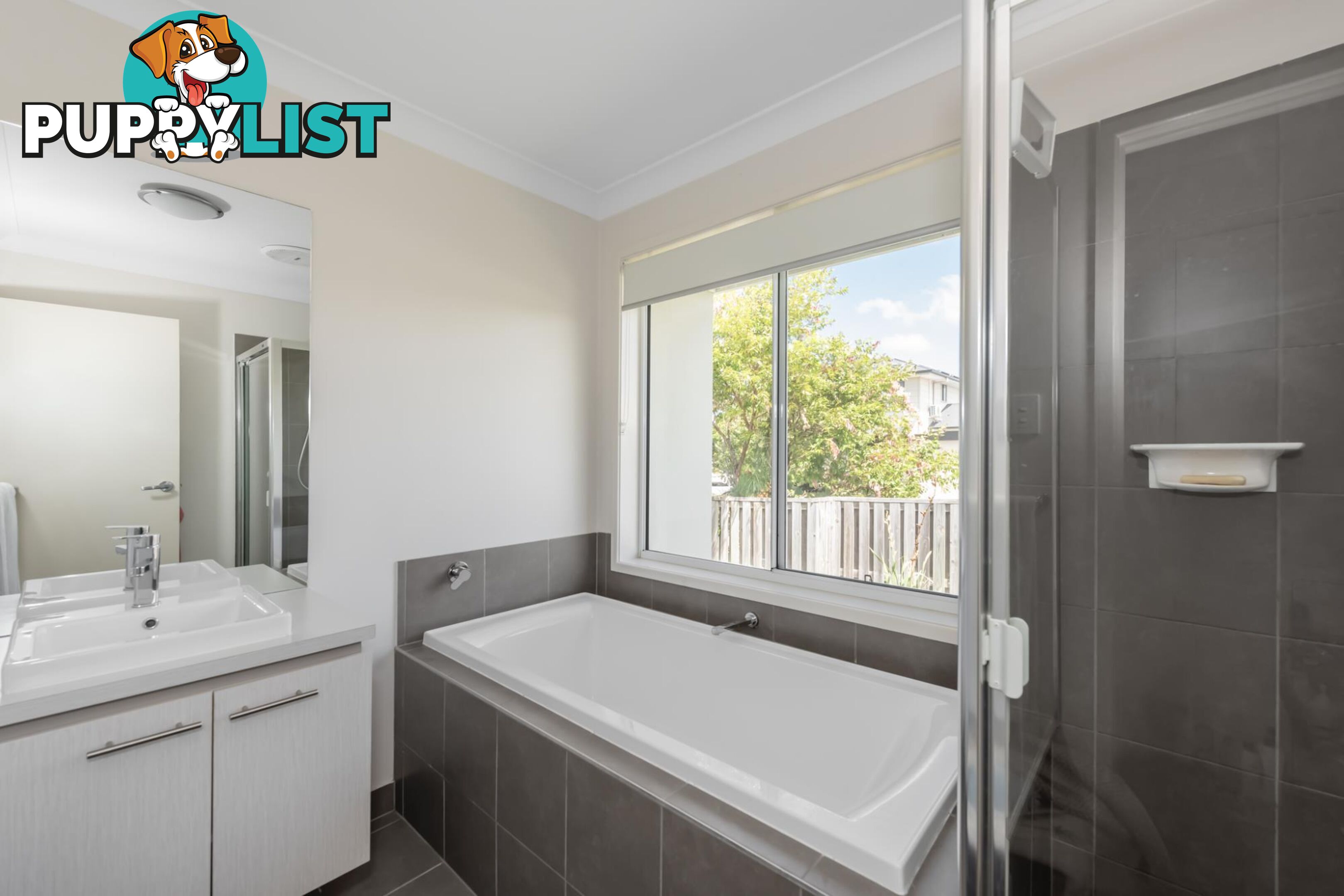 6 Stinson Circuit COOMERA QLD 4209