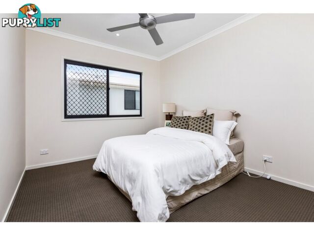 33 Blossom Street YARRABILBA QLD 4207