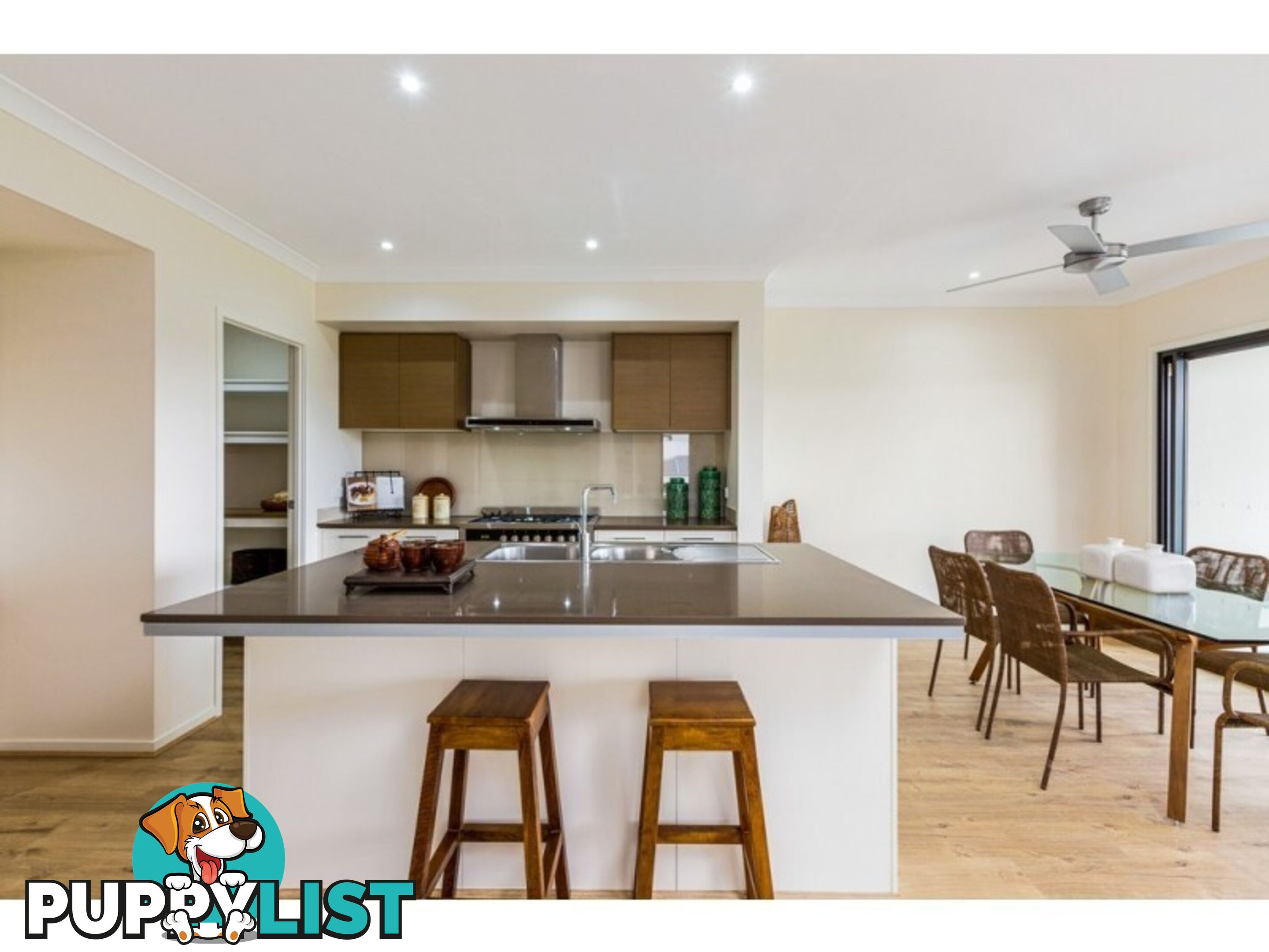 33 Blossom Street YARRABILBA QLD 4207