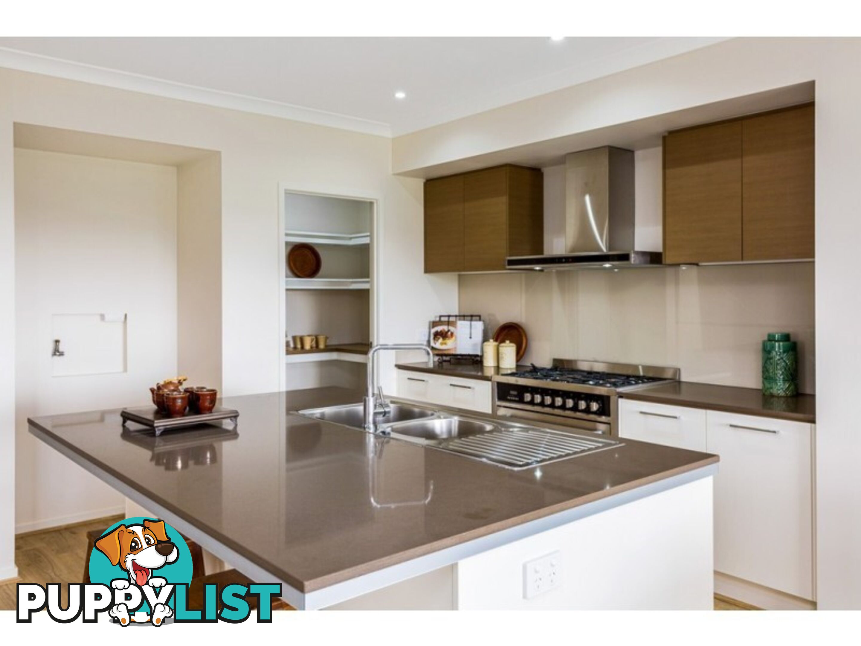 33 Blossom Street YARRABILBA QLD 4207