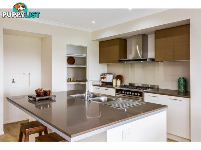 33 Blossom Street YARRABILBA QLD 4207