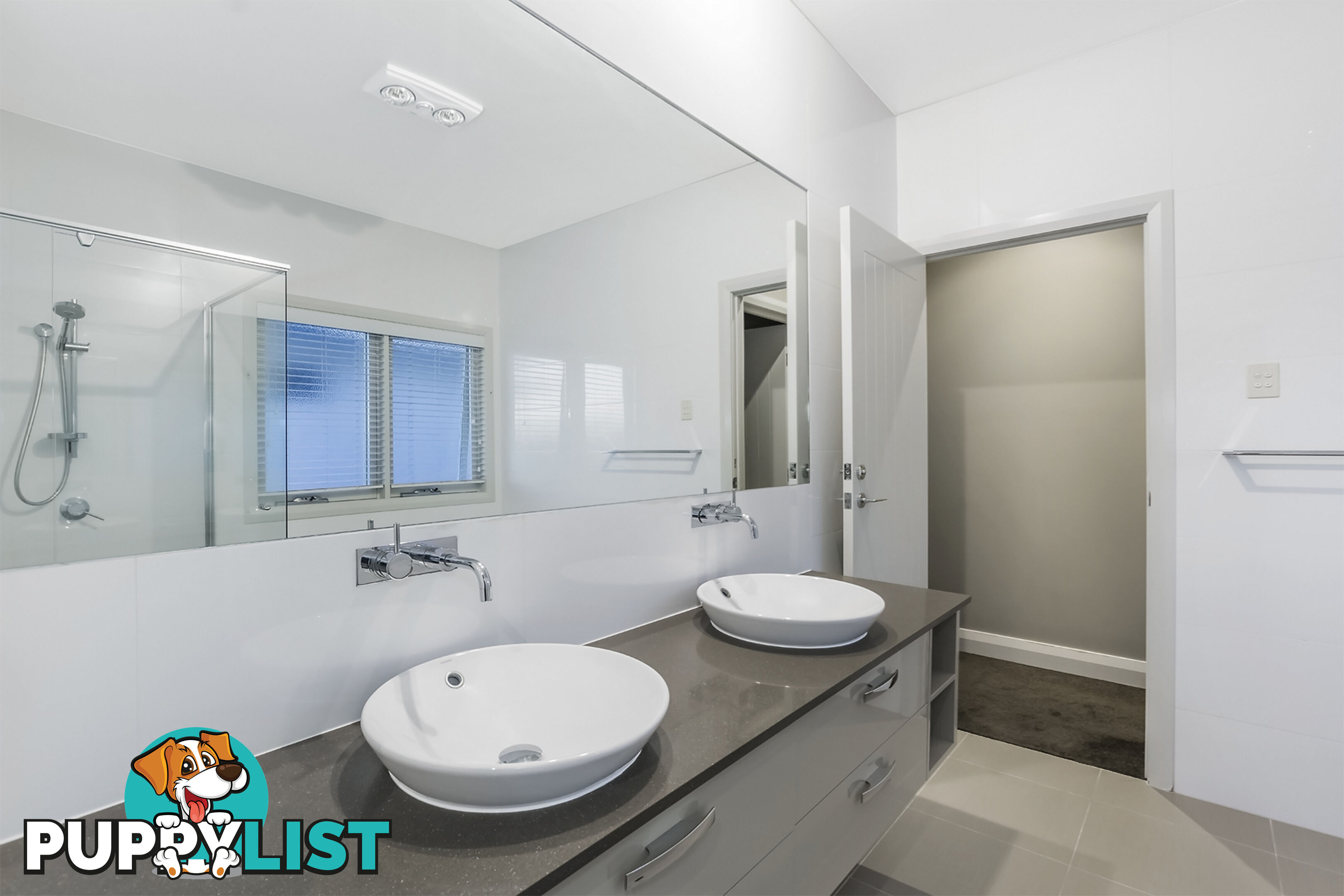 42 Buccaneer Way COOMERA WATERS QLD 4209