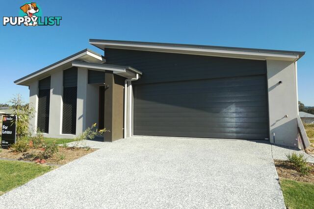 8 Coldstream Street PIMPAMA QLD 4209