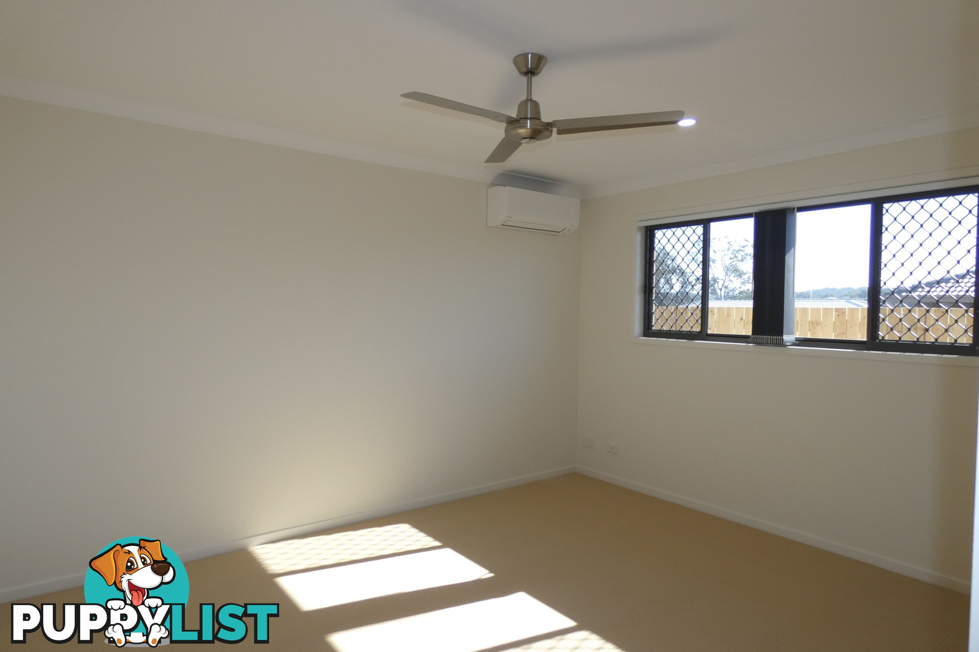 8 Coldstream Street PIMPAMA QLD 4209