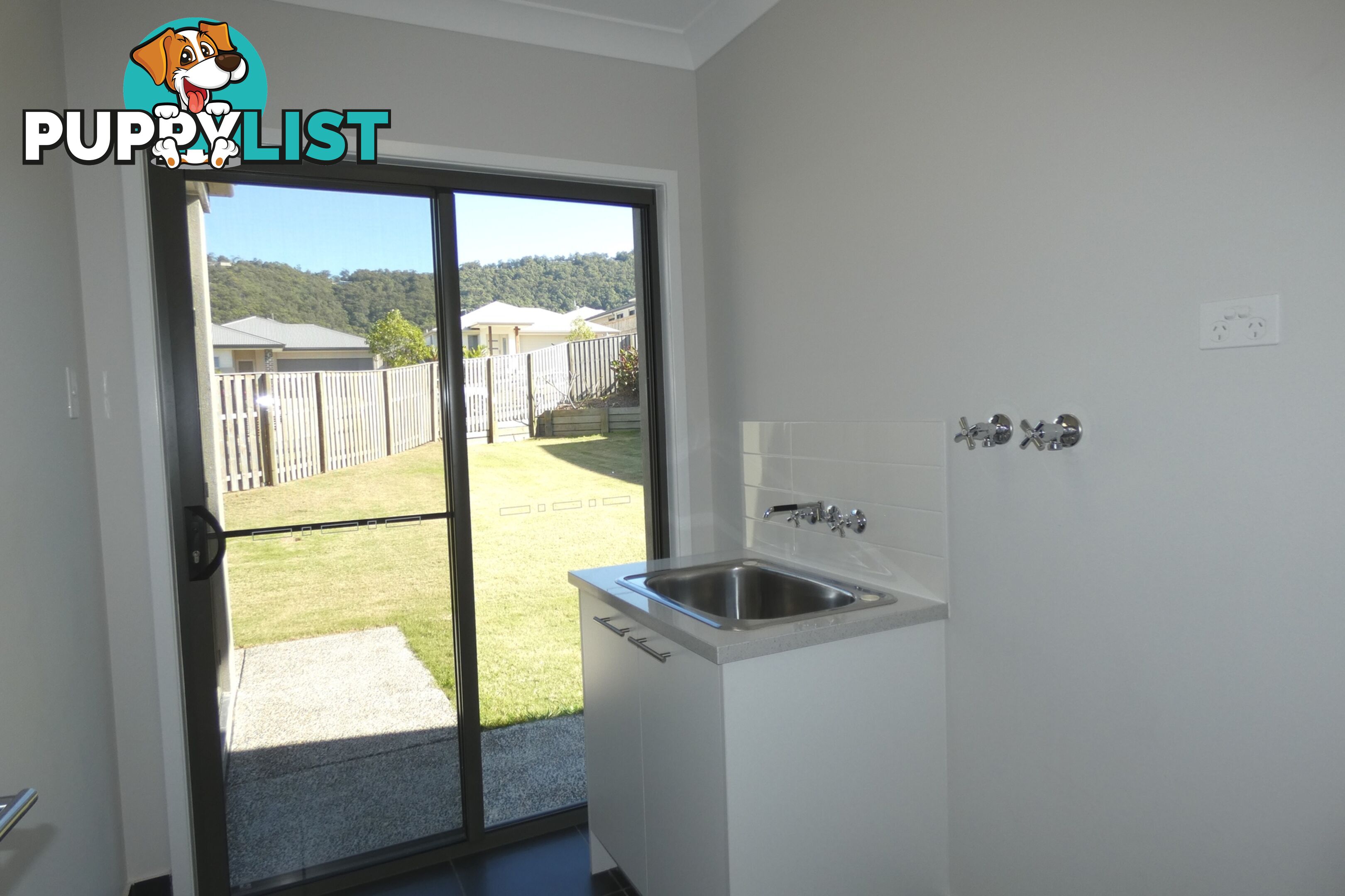 2 Wingham Lane UPPER COOMERA QLD 4209