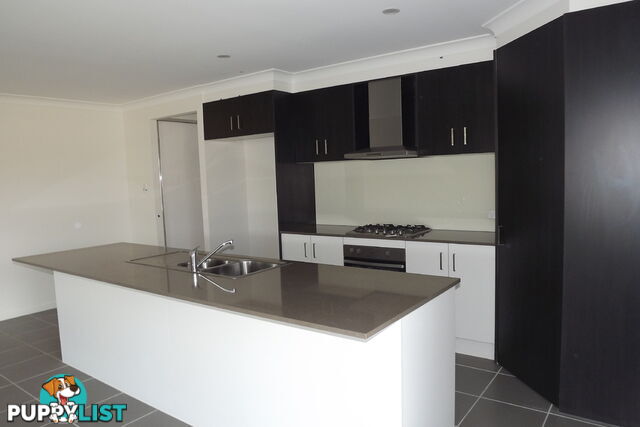 27 Gemini Circuit COOMERA QLD 4209