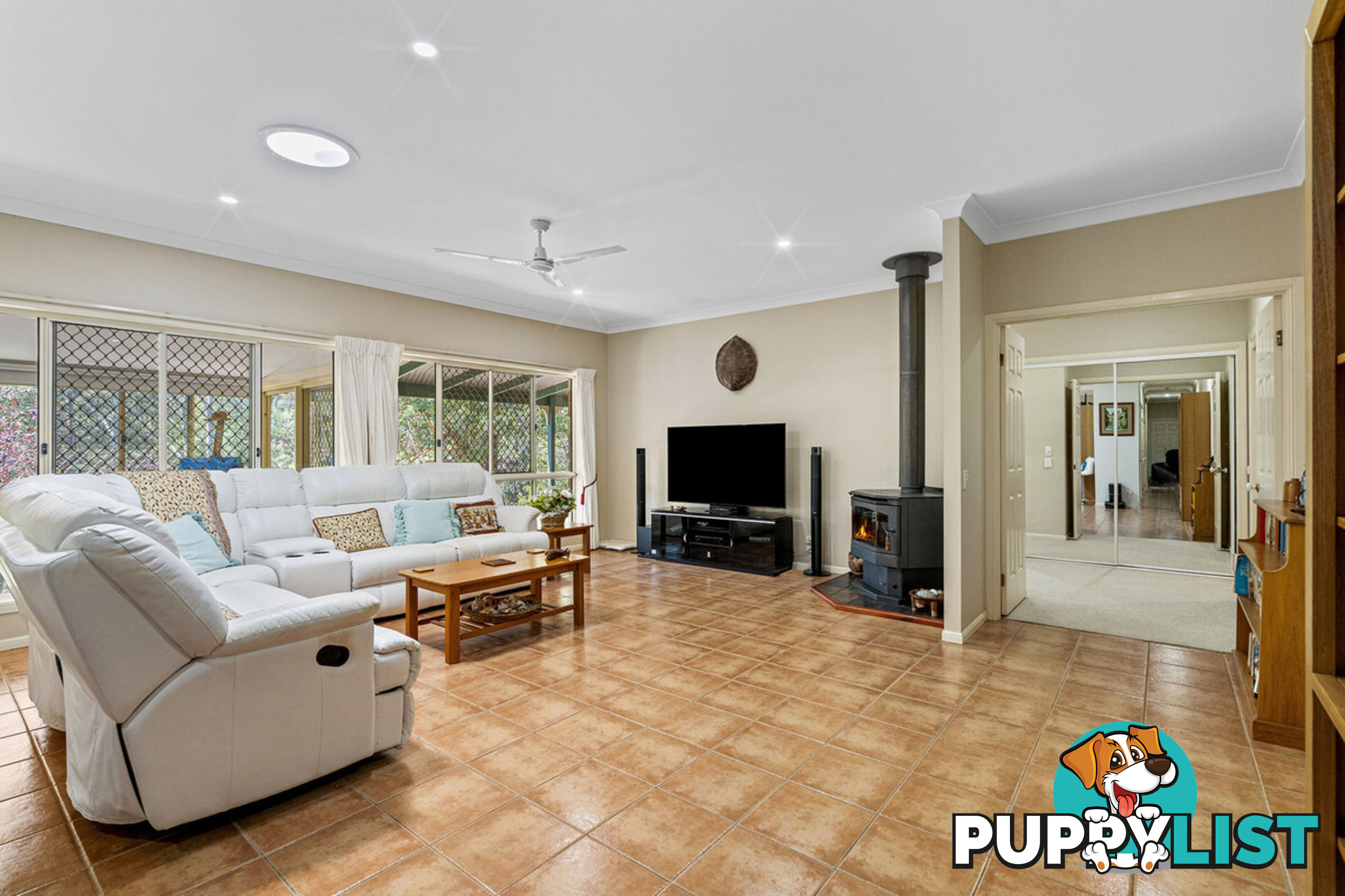 14 Newlands Court MOUNT NATHAN QLD 4211