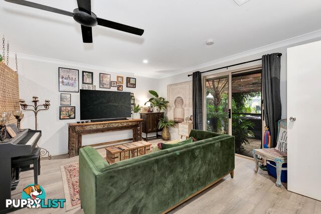 6 Caz Court UPPER COOMERA QLD 4209
